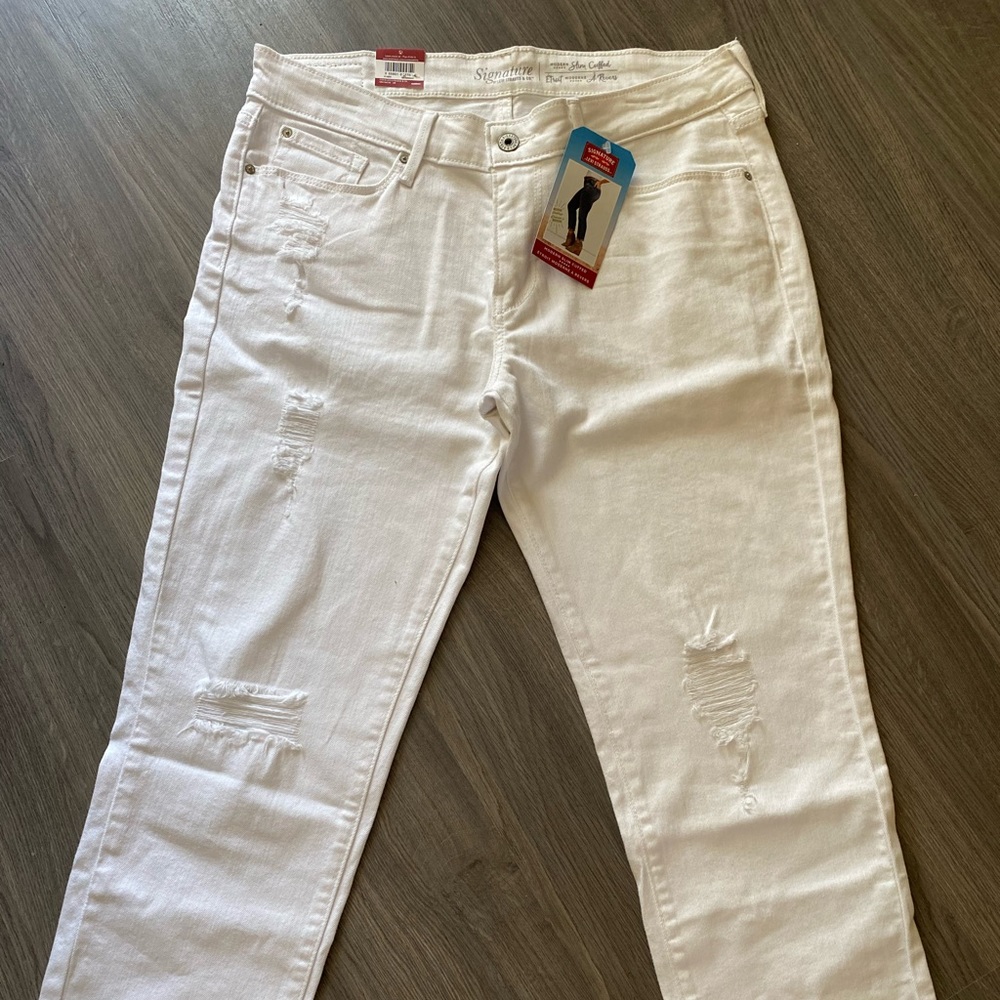 Levi jeans